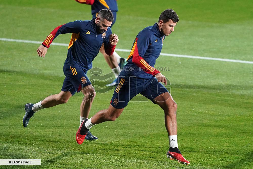 National Football Team Training - Spain