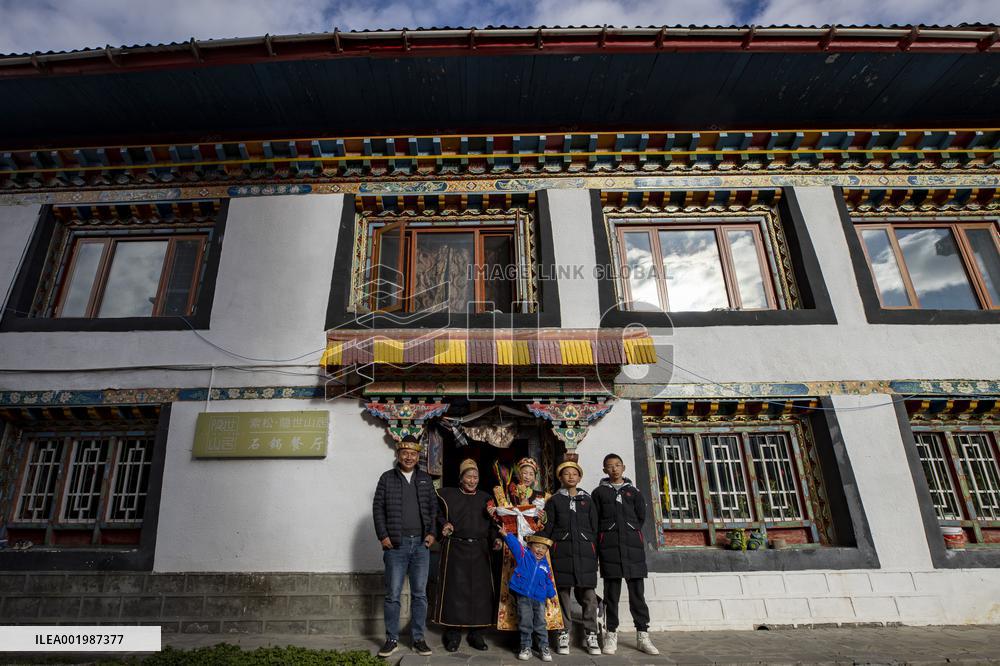 (InTibet)CHINA-XIZANG-NYINGCHI-GONGBO NEW YEAR-CELEBRATION (CN)