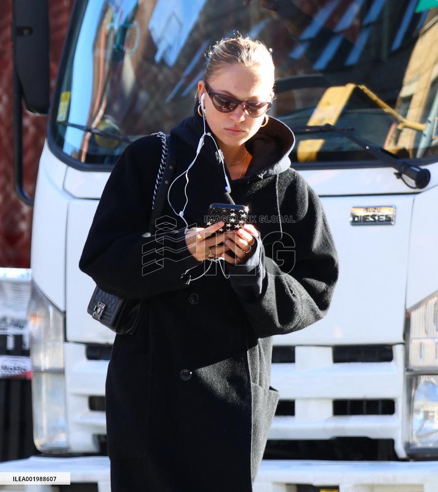 Lila Grace Moss out in New York