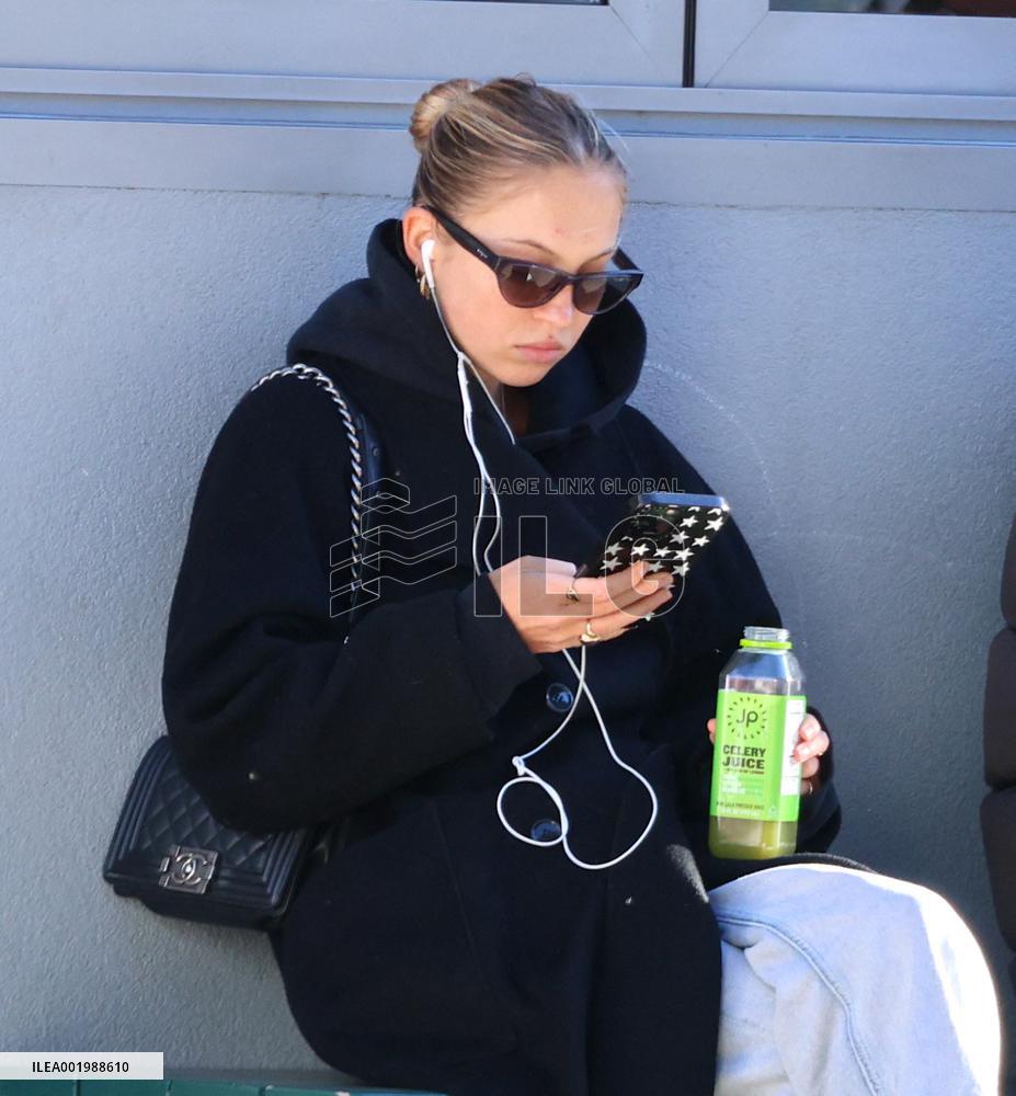 Lila Grace Moss out in New York
