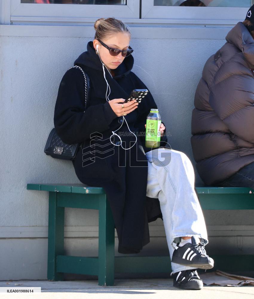 Lila Grace Moss out in New York