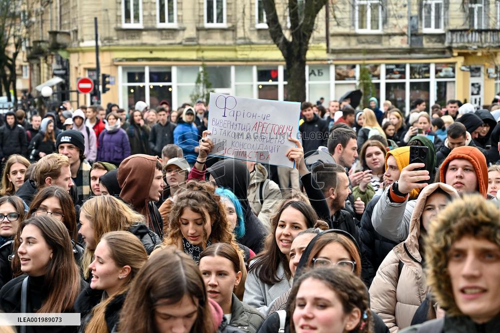 Students of Lviv Polytechnic hold rally against Iryna Farion