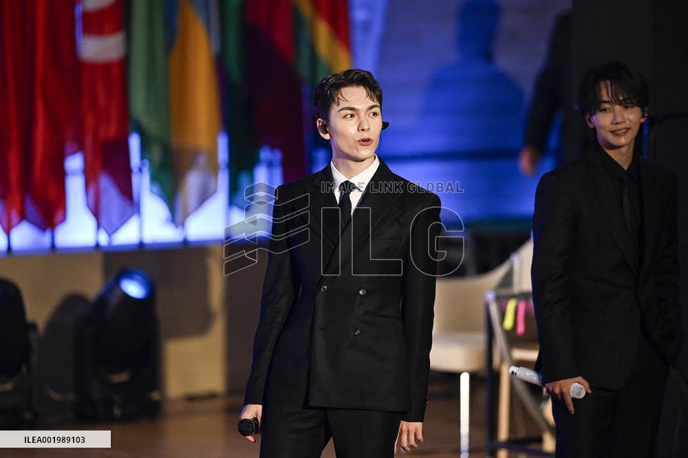 K-Pop Boy Band Seventeen At The UNESCO - Paris