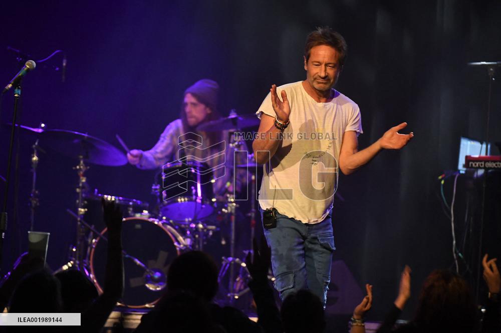 David Duchovny Live - Paris