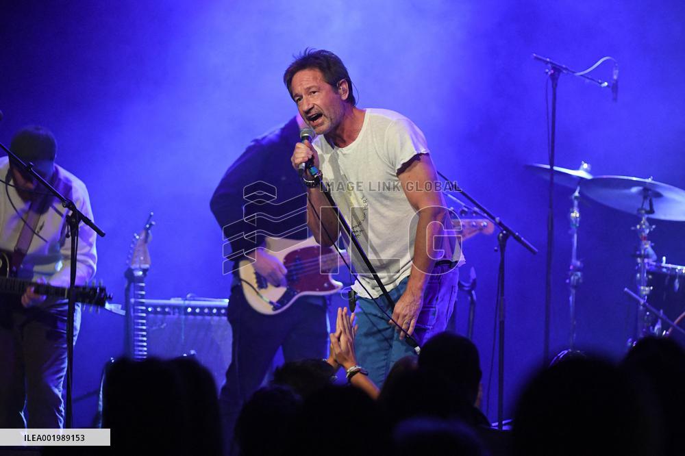 David Duchovny Live - Paris