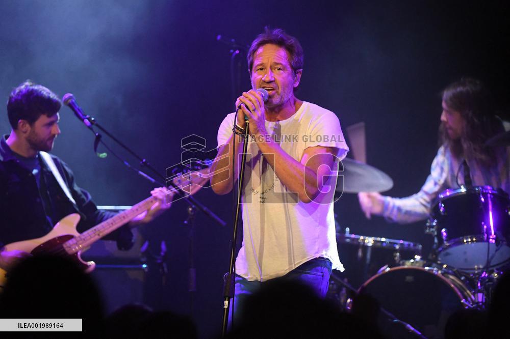 David Duchovny Live - Paris