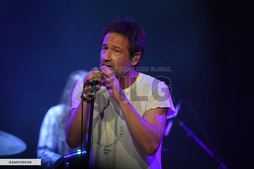 David Duchovny Live - Paris