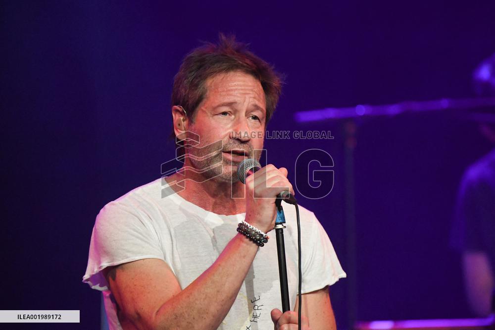 David Duchovny Live - Paris
