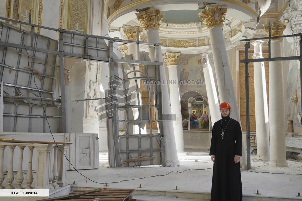 Damaged cathedral in Ukraine