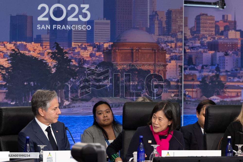 APEC Summit Begins - San Francisco