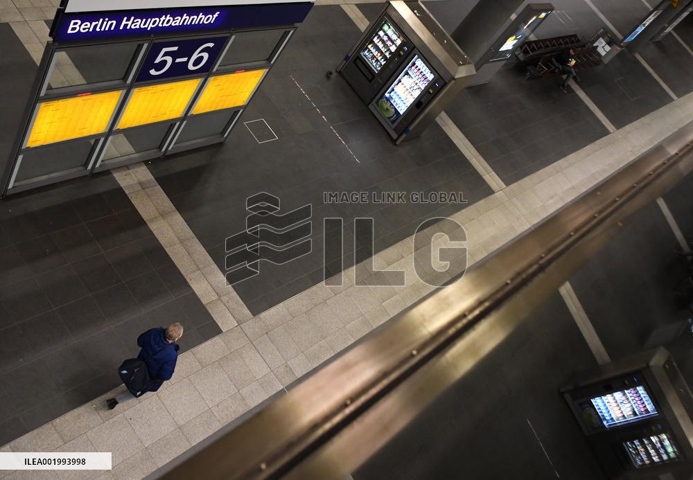 GERMANY-BERLIN-NATIONWIDE RAIL STRIKE