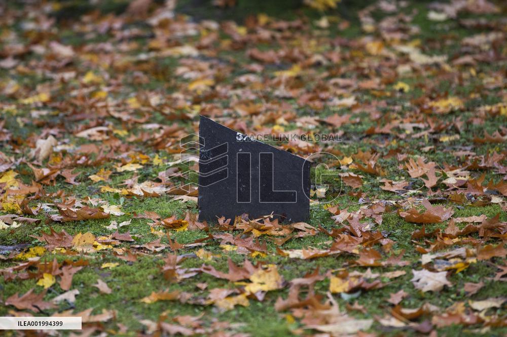 10 Jewish Stelae Vandalized In The German Military Cemetery - Moulin-Sous-Touvent