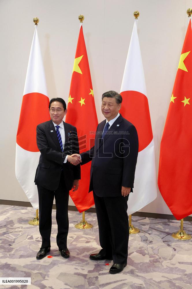Japan-China leaders' talks
