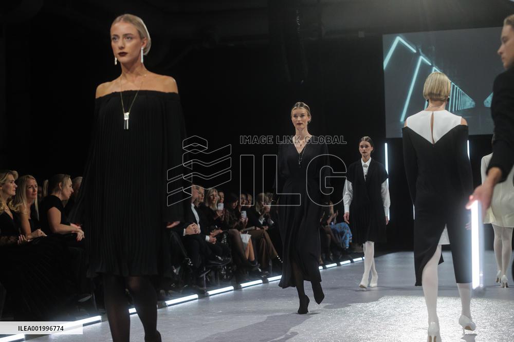 Fashion show by Tiina Talumees