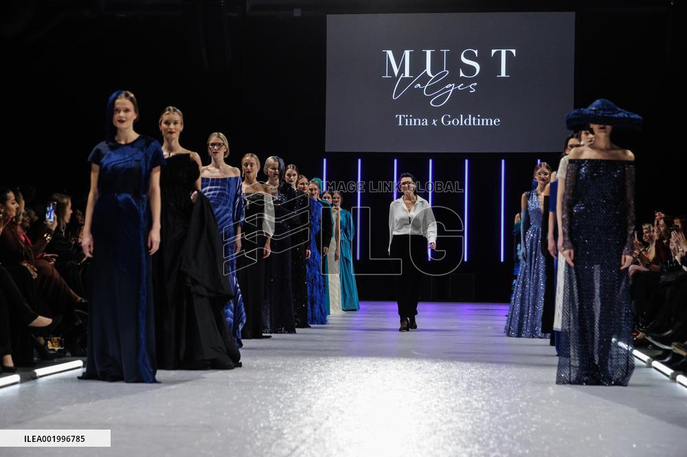 Fashion show by Tiina Talumees