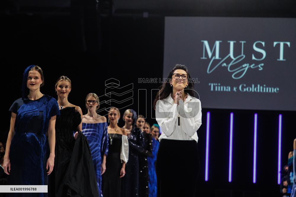 Fashion show by Tiina Talumees