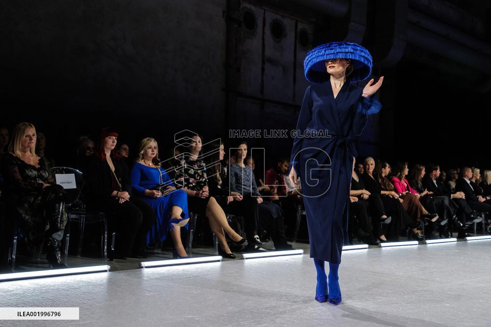 Fashion show by Tiina Talumees