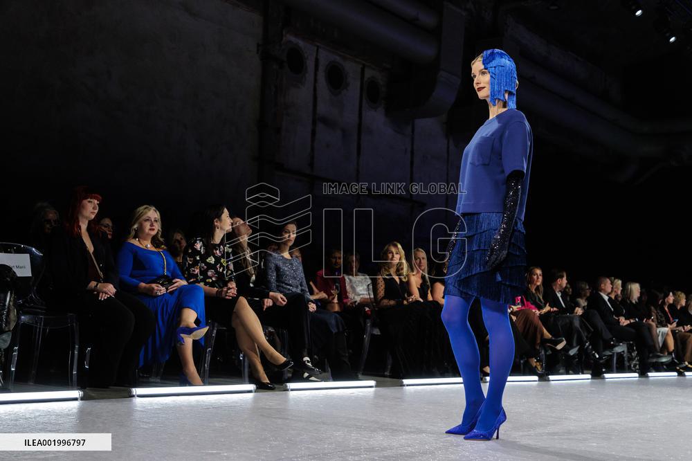 Fashion show by Tiina Talumees