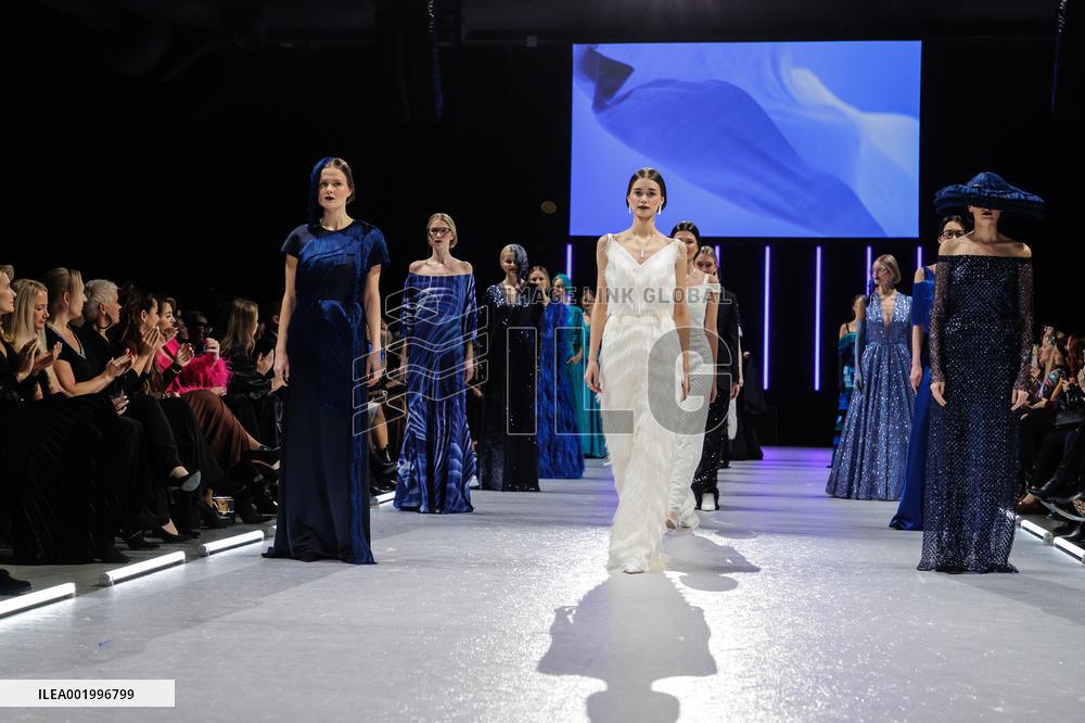 Fashion show by Tiina Talumees