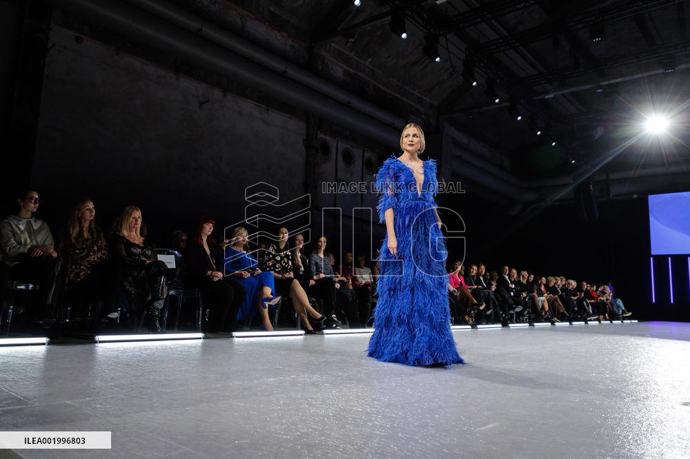 Fashion show by Tiina Talumees