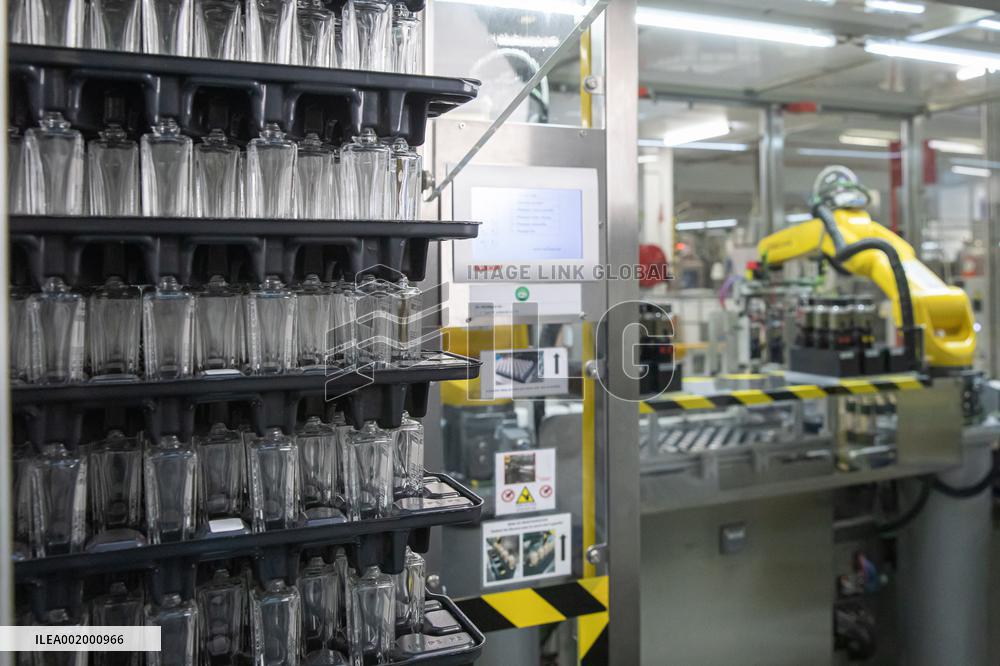 L Oreal Factory In Caudry - France