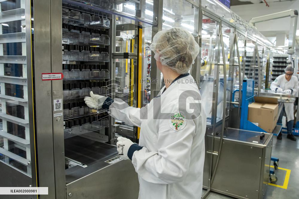 L Oreal Factory In Caudry - France