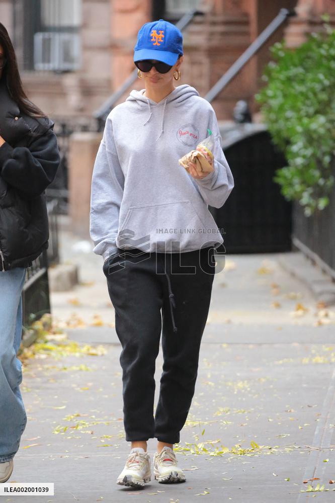 Emily Ratajkowski Out - NYC