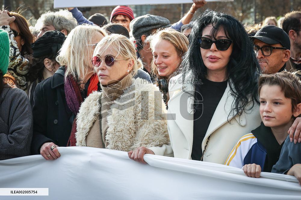 Paris Hosts A Silent March For Peace And Against The War Between Israel And Hamas