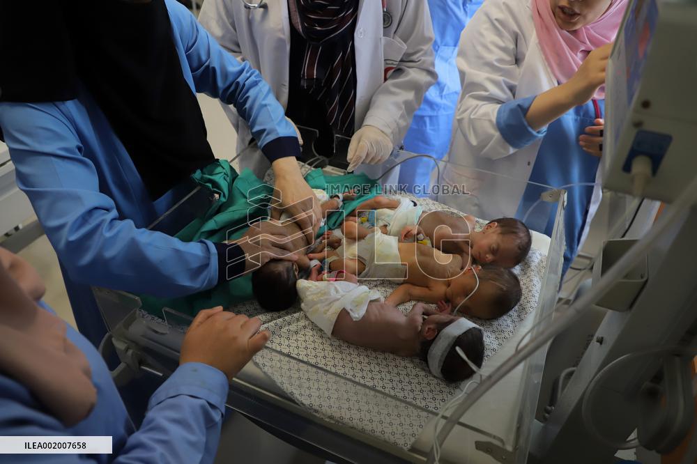 MIDEAST-GAZA-PALESTINIAN-ISRAELI CONFLICT-PREMATURE BABIES EVACUATED