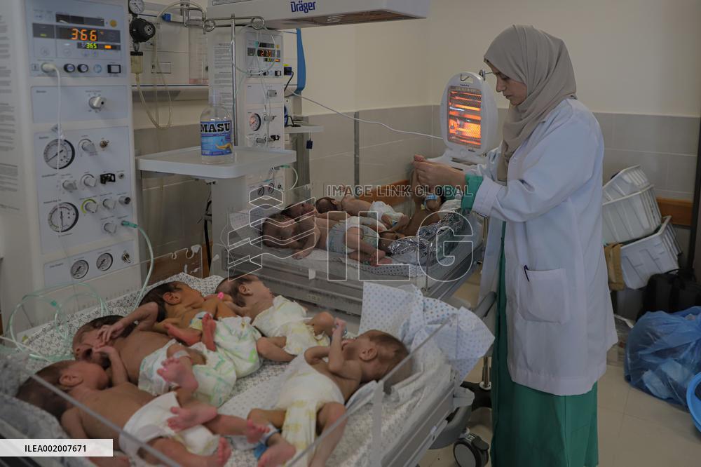 MIDEAST-GAZA-PALESTINIAN-ISRAELI CONFLICT-PREMATURE BABIES EVACUATED