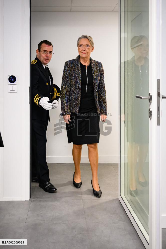 Ministerial Visit To OFMIN - Paris