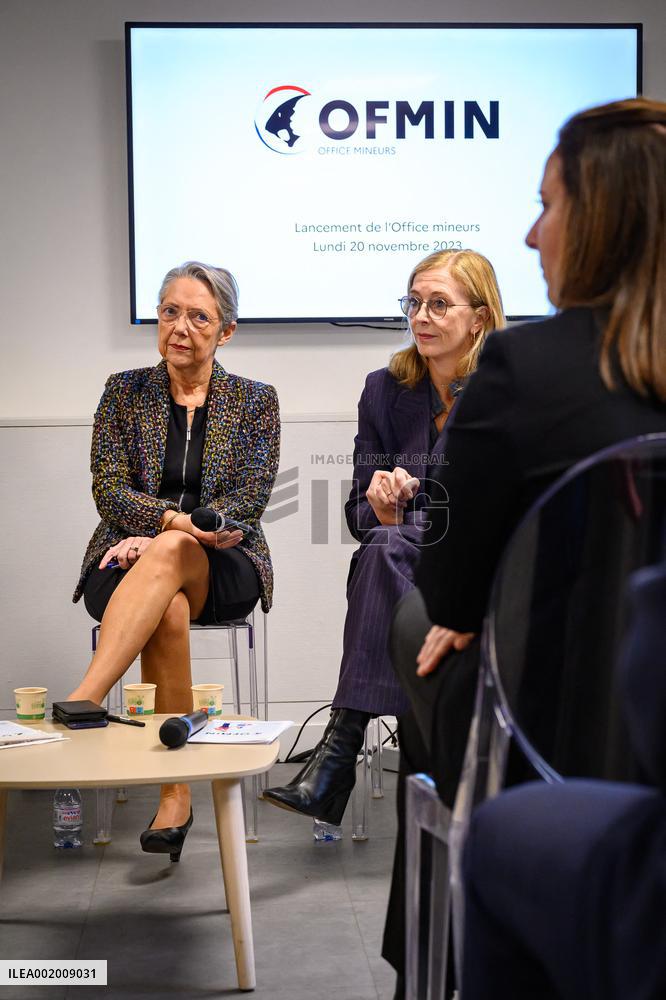 Ministerial Visit To OFMIN - Paris