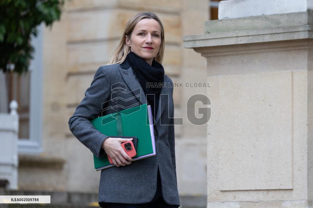 Interministerial Committee for Children Hotel Matignon - Paris