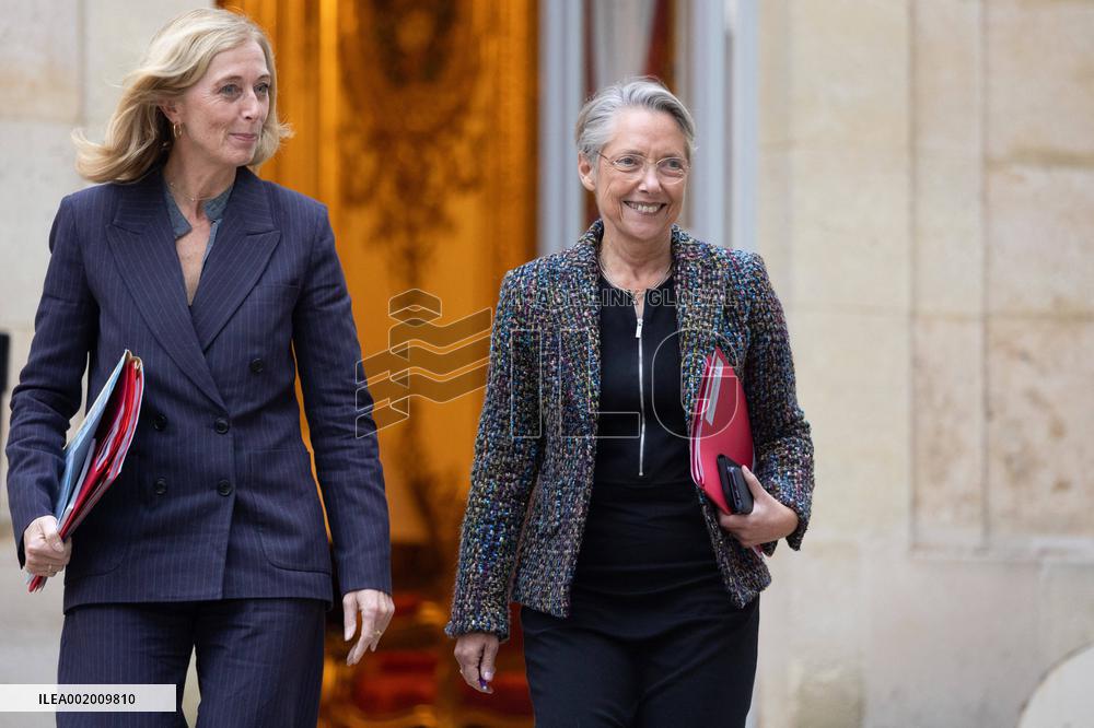 Interministerial Committee for Children Hotel Matignon - Paris