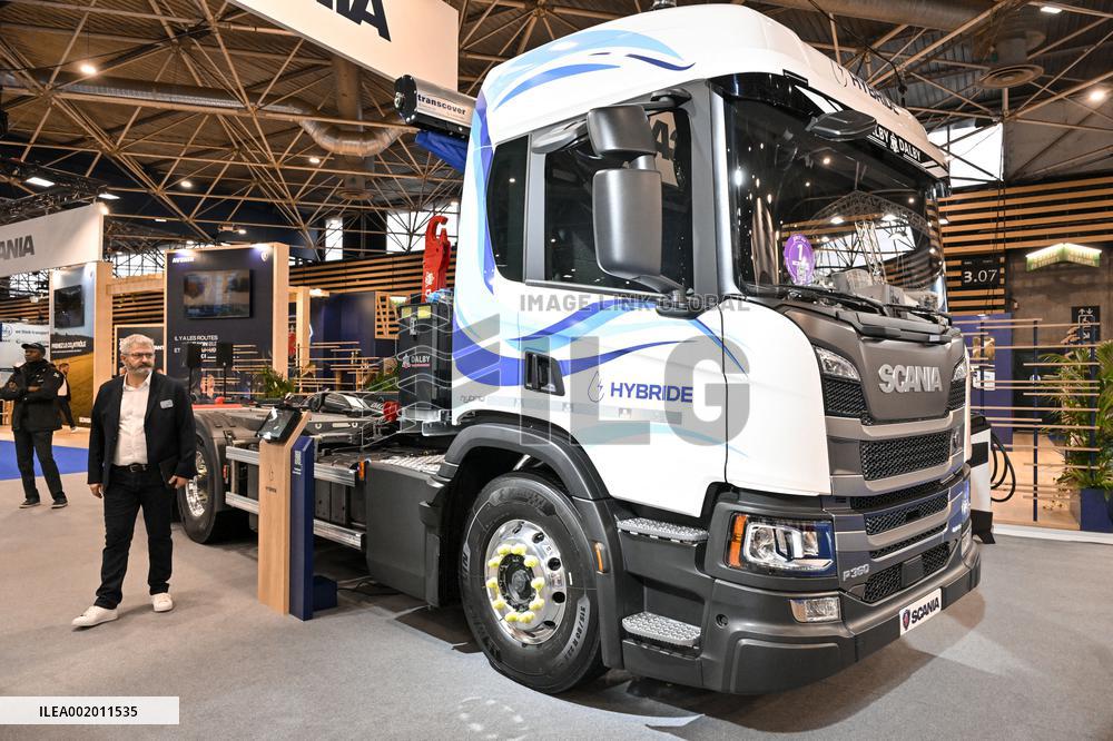 Clement Beaune Visits Solutrans Exhibition - Lyon