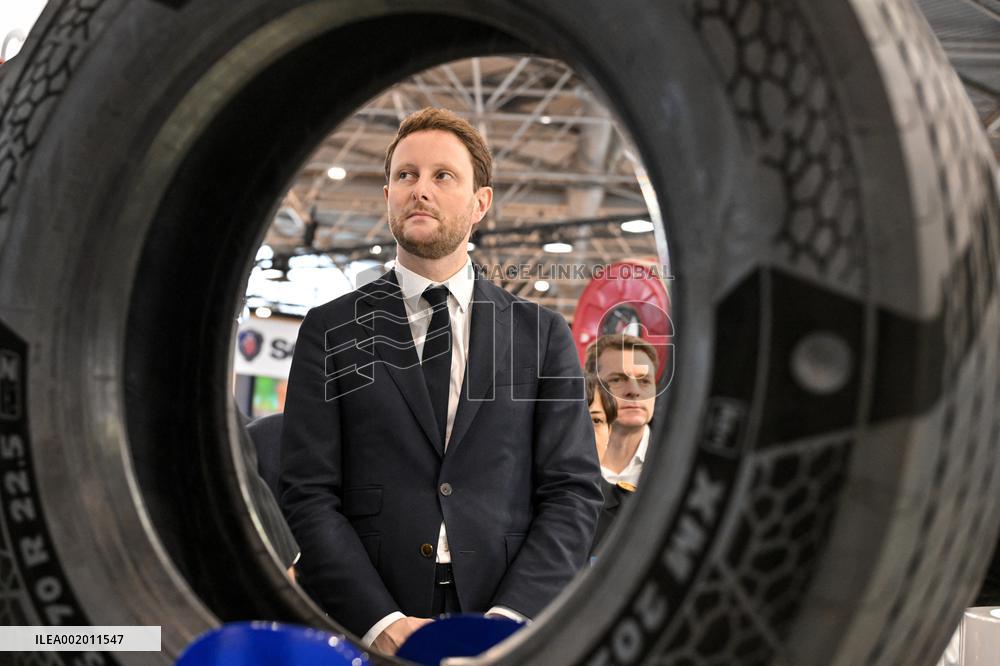 Clement Beaune Visits Solutrans Exhibition - Lyon