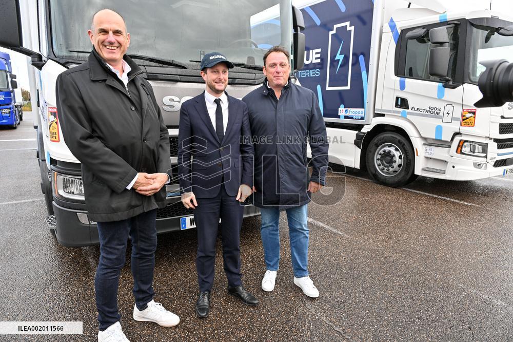 Clement Beaune Visits Solutrans Exhibition - Lyon