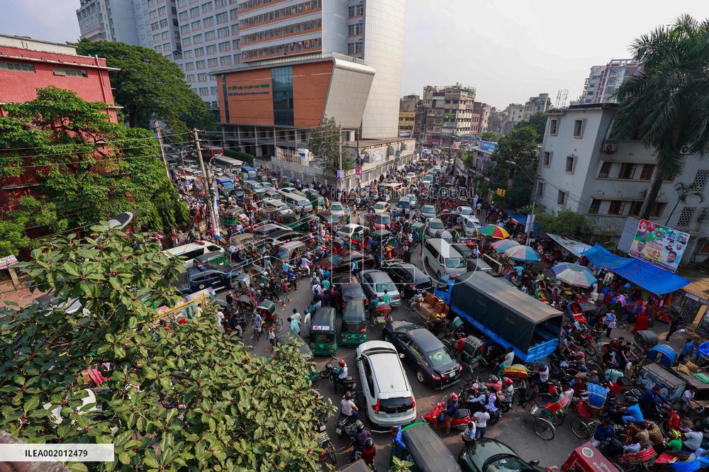 Traffic Jam In Dhaka City