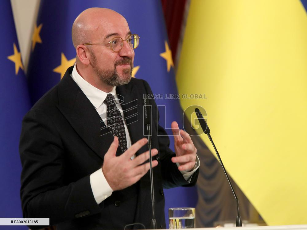 Briefing by Volodymyr Zelenskyy, Maia Sandu and Charles Michel