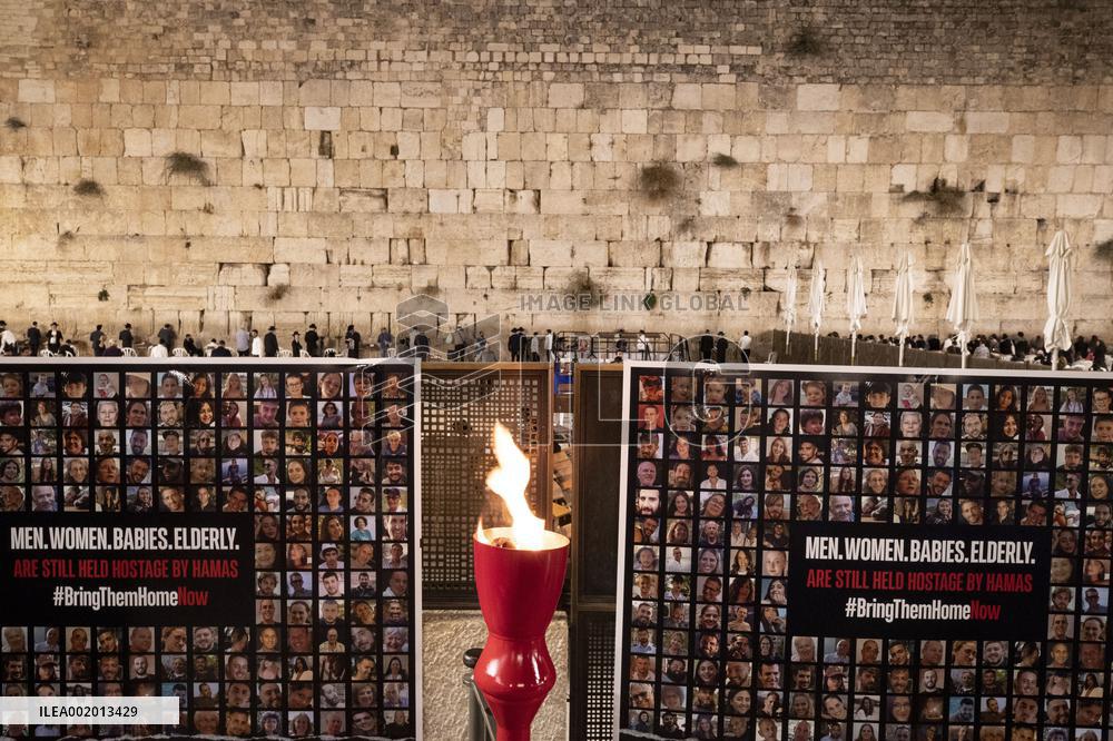 (FOCUS) MIDEAST-PALESTINIAN-ISRAELI CONFLICT-DEAL