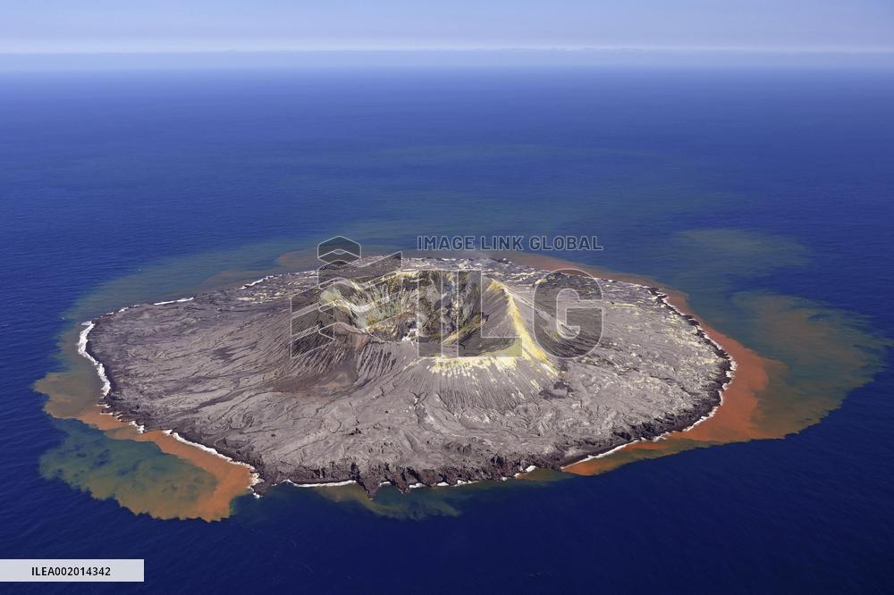 Volcanic island Nishinoshima in Japan