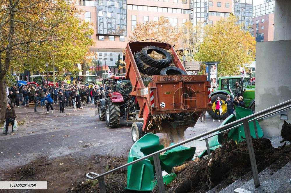 Demonstration By Young Farmers - Toulouse