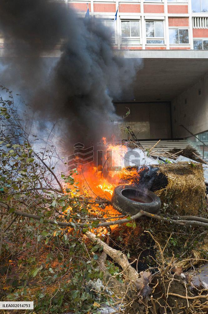 Demonstration By Young Farmers - Toulouse