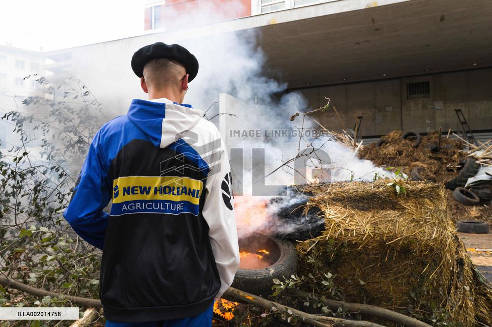 Demonstration By Young Farmers - Toulouse