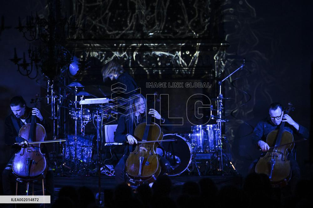 Apocalyptica performs in church