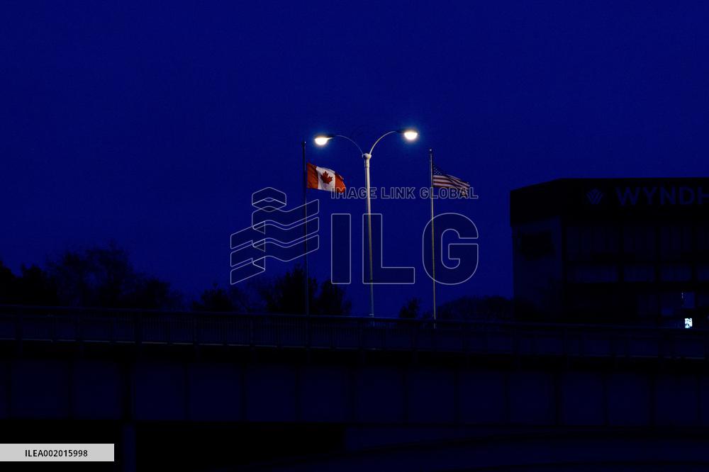 Two Dead After Explosion On Niagara Falls Bridge