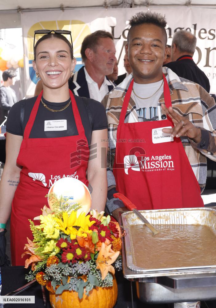 Mission's Celebrity Thanksgiving - LA