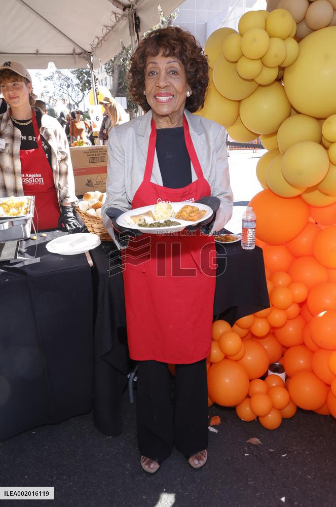 Mission's Celebrity Thanksgiving - LA