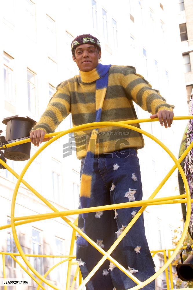 Celebs At Macys Thanksgiving Day Parade - NYC