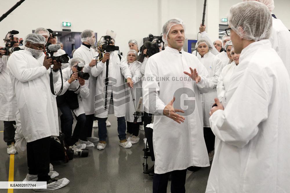 Macron Visits Novo Nordisk Pharmaceutical Company - Chartres